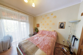  Продам двухкомнатную квартиру на 12 квартале