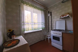 Продам трёхкомнатную квартиру на ул.Казакевича