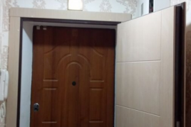 Продам трёхкомнатную квартиру на Кирова
