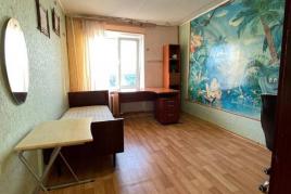 Продам двохкімнатну квартиру Тополь 1буд.2